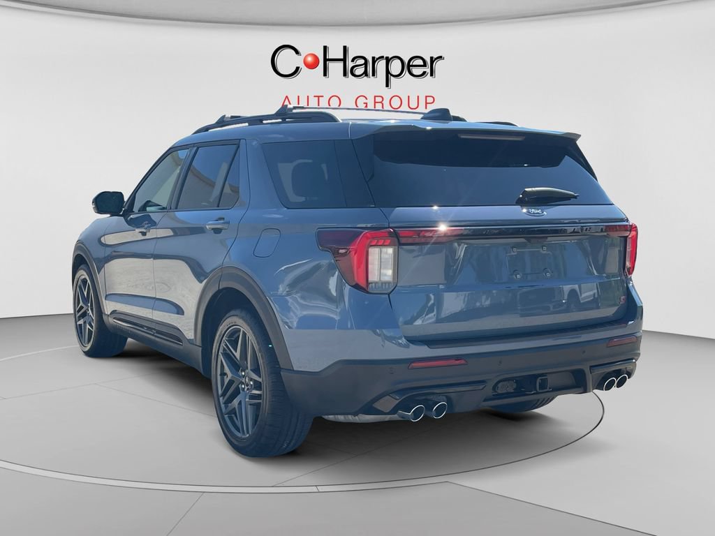 Certified 2025 Ford Explorer ST AWD/4WD image 5