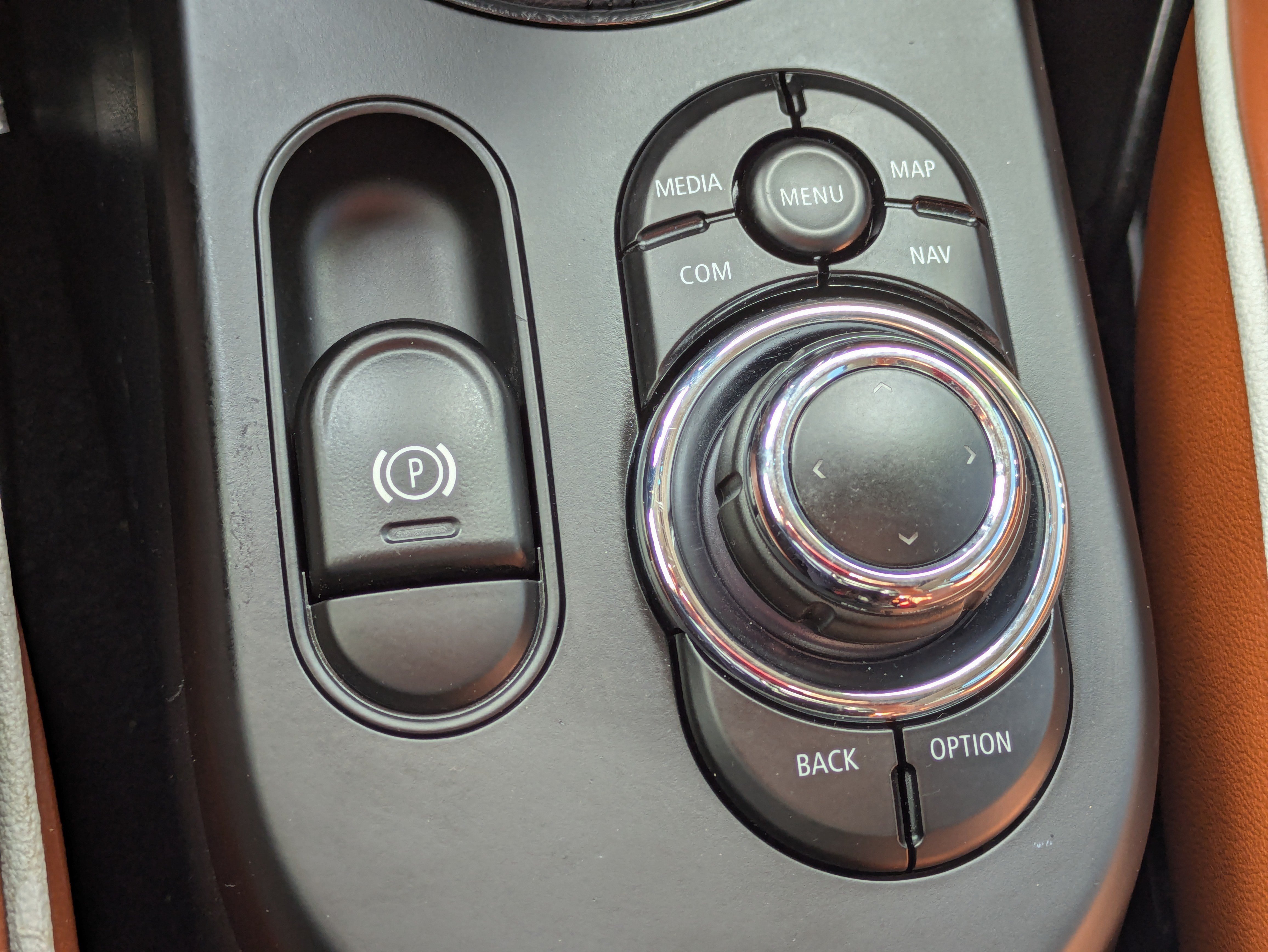 Used 2024 MINI Cooper SE FWD image 31