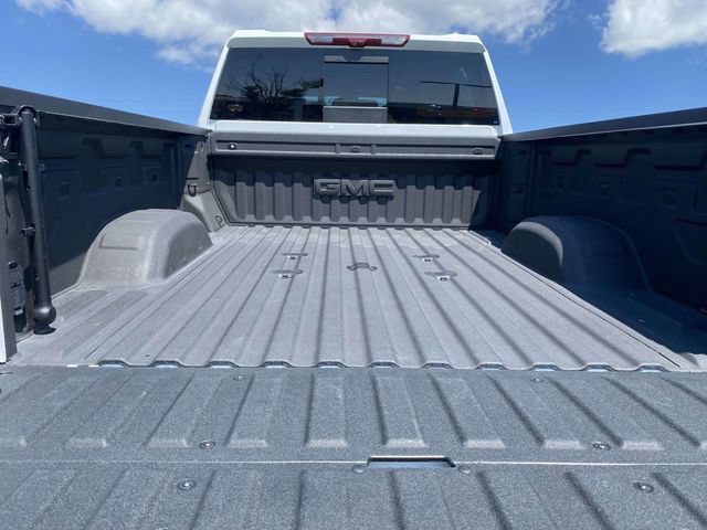 Used 2025 GMC Sierra 2500 Denali w/ Denali Reserve Package AWD/4WD image 9