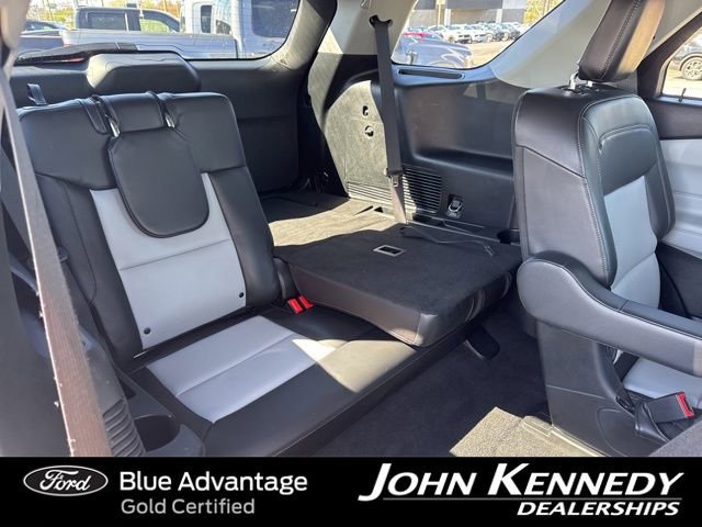 Certified 2023 Ford Explorer XLT w/ Equipment Group 202A AWD/4WD image 29