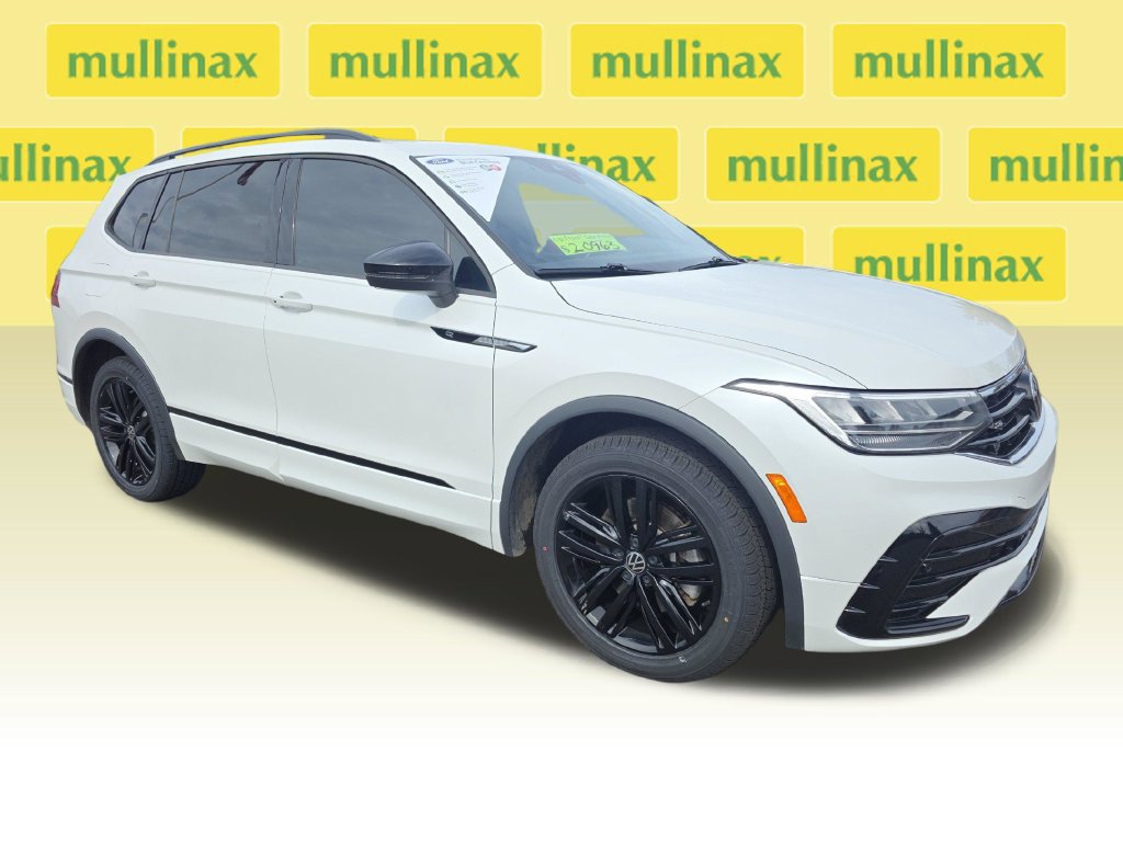 Used 2022 Volkswagen Tiguan SE R-Line