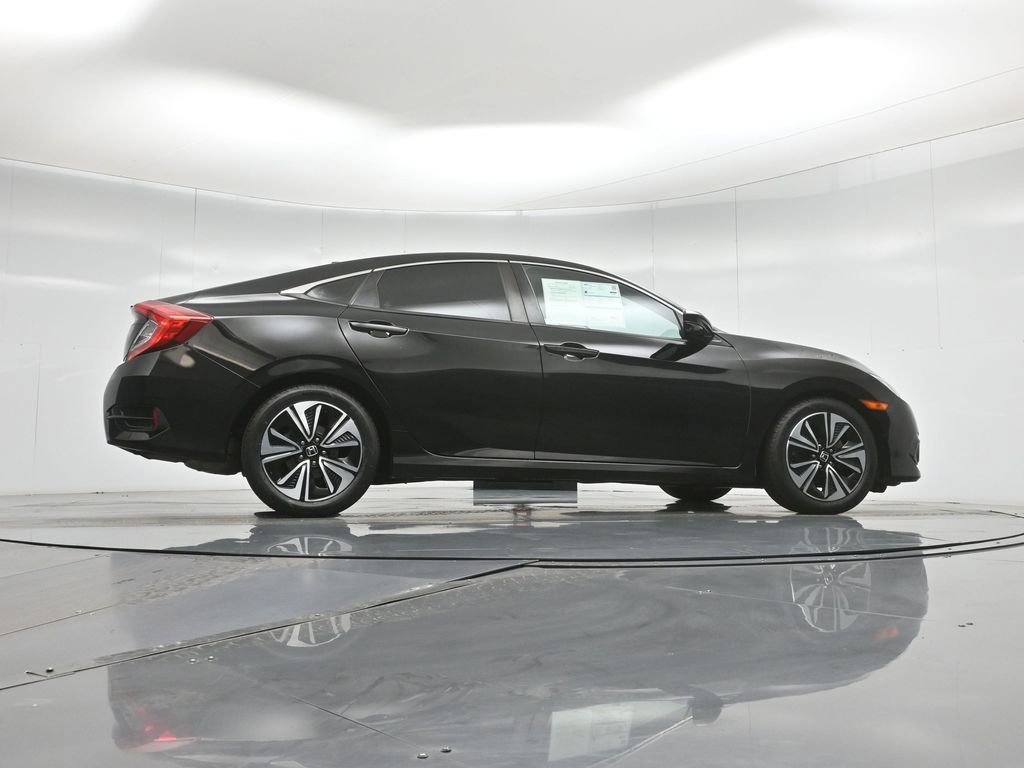 Used 2017 Honda Civic EX-T image 45