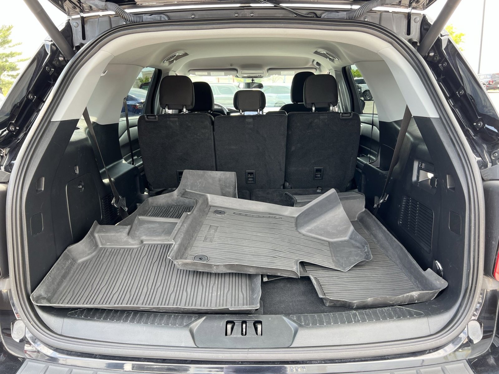 Certified 2023 Ford Explorer XLT AWD/4WD image 33