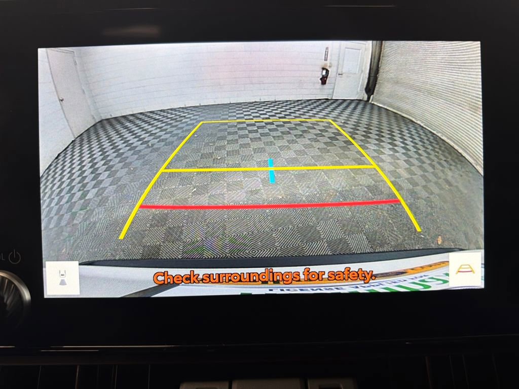 Used 2025 Toyota RAV4 XLE Premium image 27