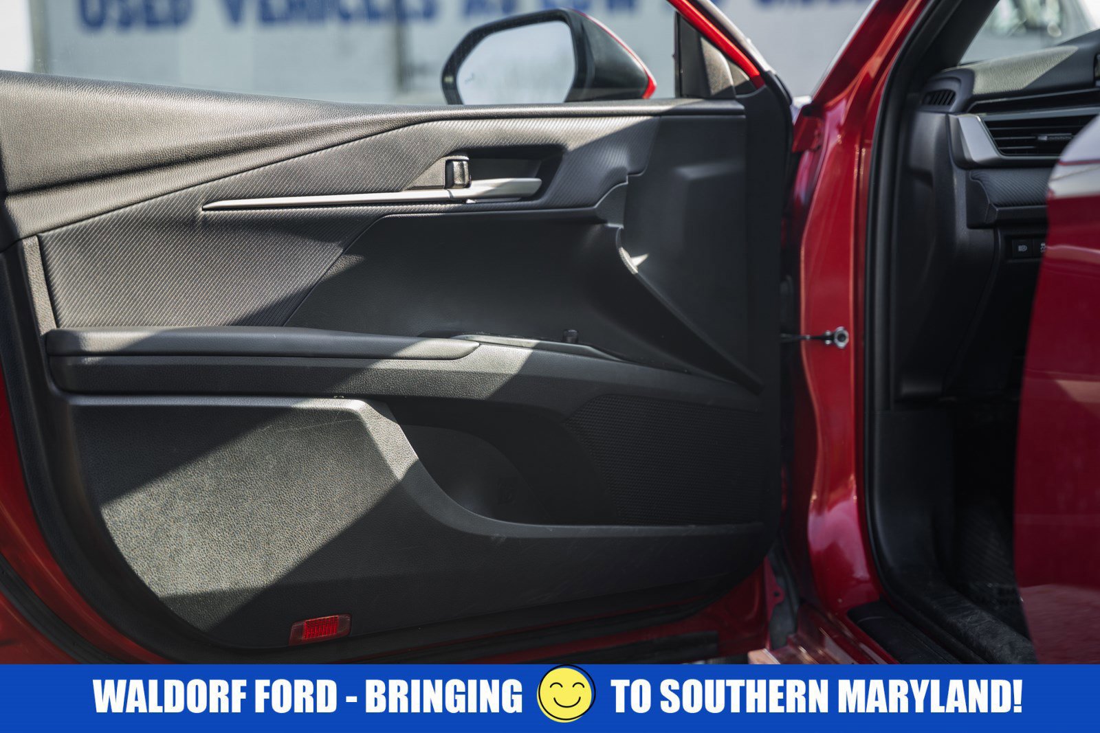 Used 2025 Toyota Camry SE image 37