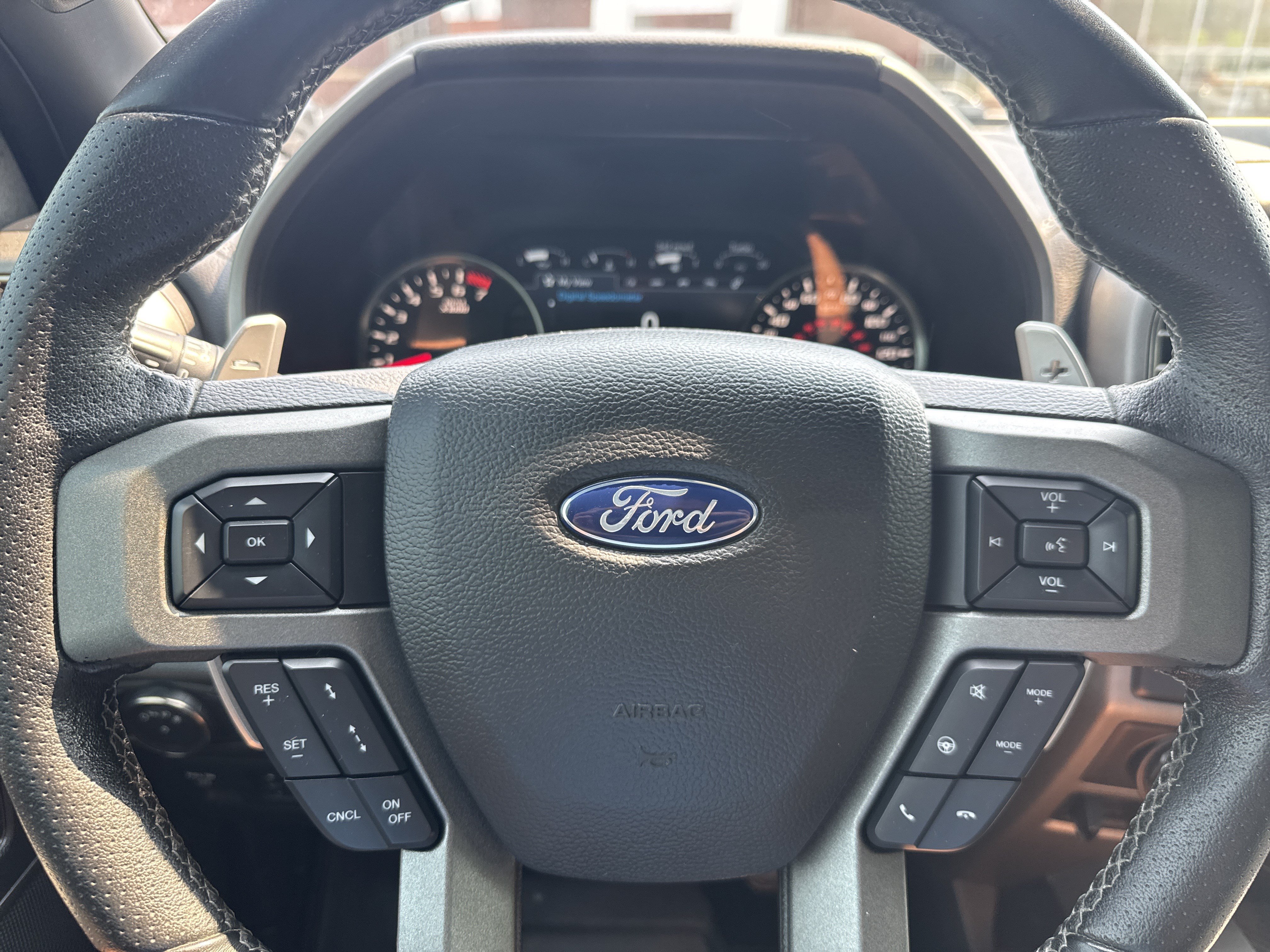 Certified 2019 Ford F150 Raptor w/ Equipment Group 802A Luxury AWD/4WD image 15