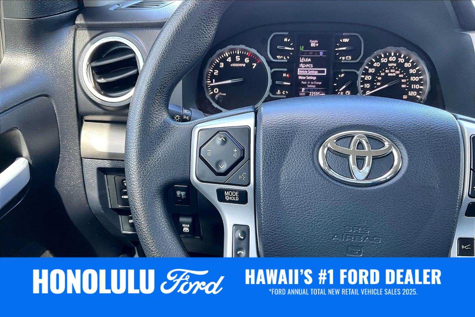 Used 2020 Toyota Tundra SR5 w/ SR5 Upgrade Package RWD image 24