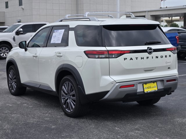 Used 2023 Nissan Pathfinder SL w/ SL Premium Package FWD image 7