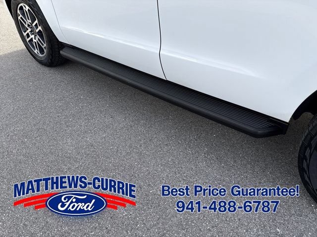 Certified 2025 Ford Expedition Active AWD/4WD image 16