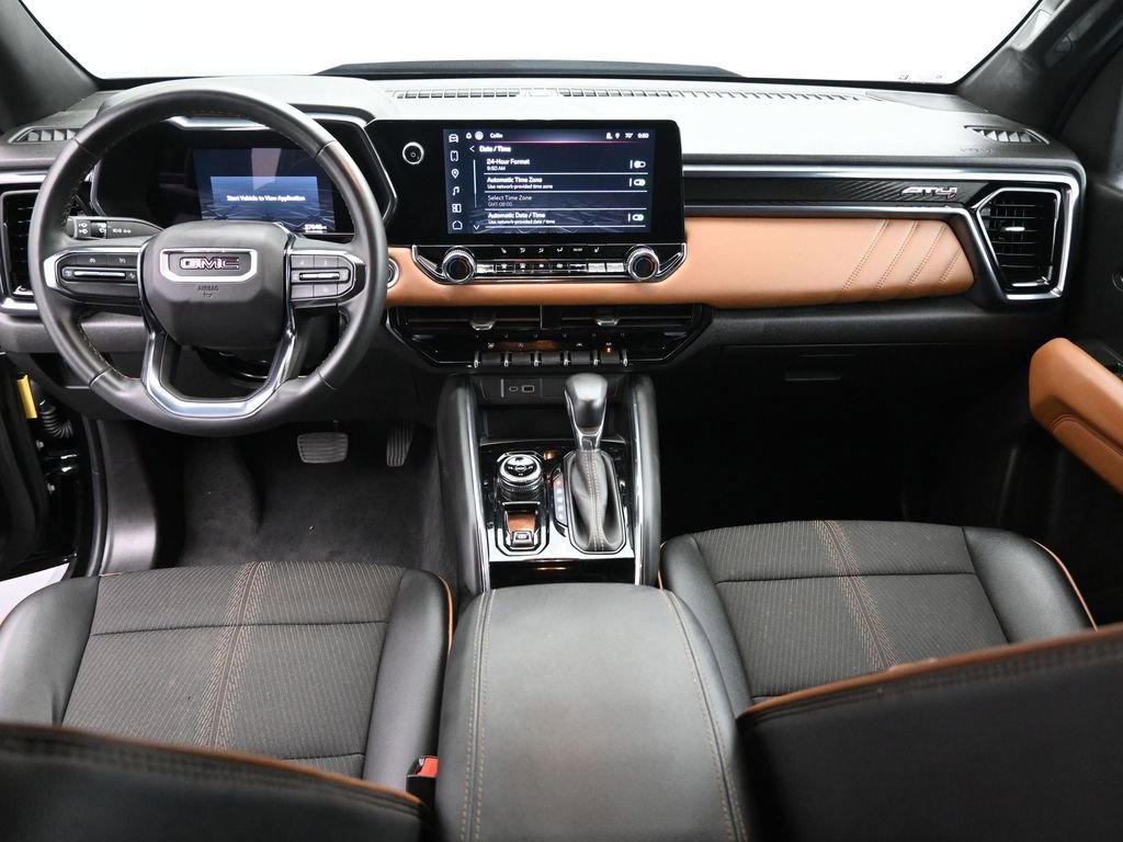 Used 2023 GMC Canyon AT4 image 21