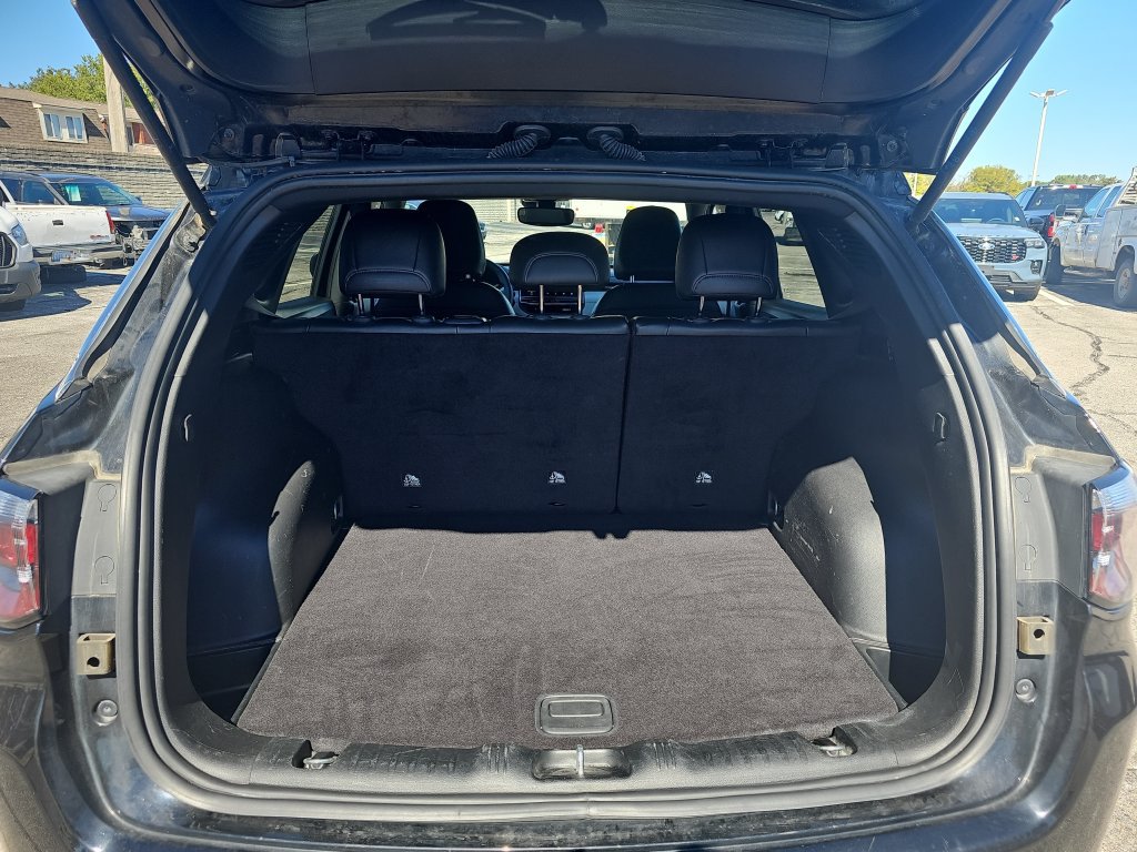Used 2025 Jeep Compass Limited AWD/4WD image 12