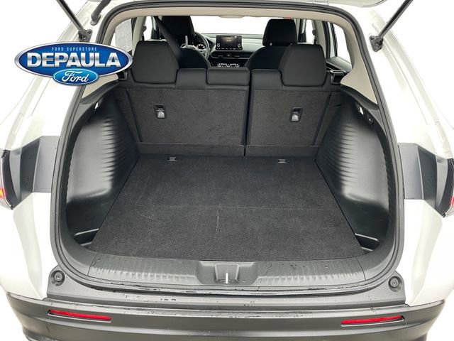 Used 2023 Honda HR-V LX image 9