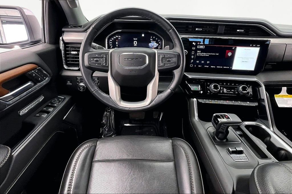 Used 2023 GMC Sierra 1500 Denali image 7