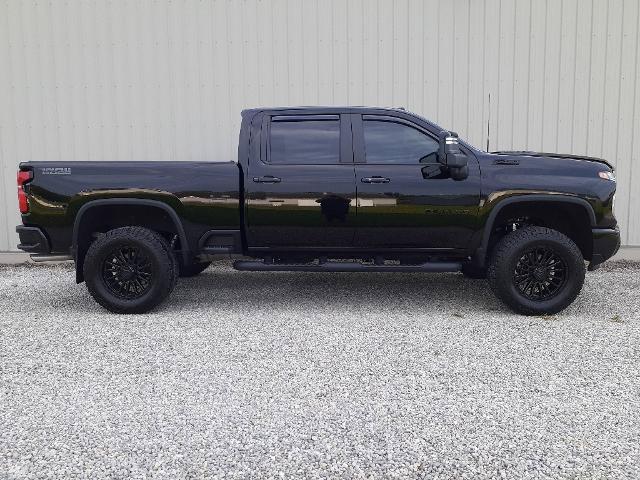 Used 2025 Chevrolet Silverado 2500 LT w/ Trail Boss Package AWD/4WD image 7