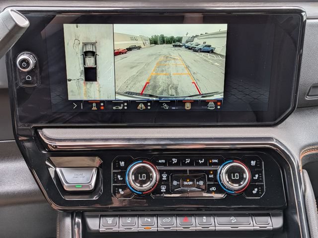 Used 2024 GMC Sierra 2500 AT4 w/ AT4 Premium Plus Package AWD/4WD image 12