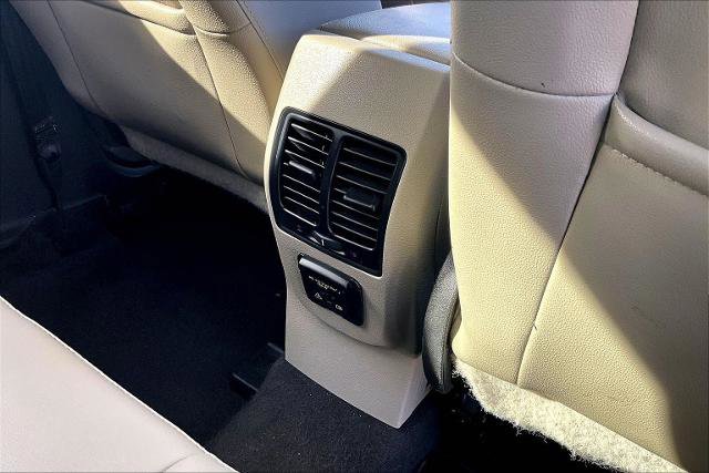 Certified 2019 Ford Escape Titanium image 33