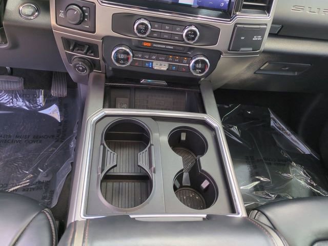 Certified 2022 Ford F350 Platinum AWD/4WD image 19