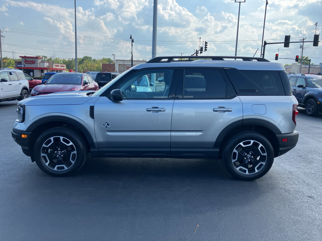 Certified 2023 Ford Bronco Sport Outer Banks image 2