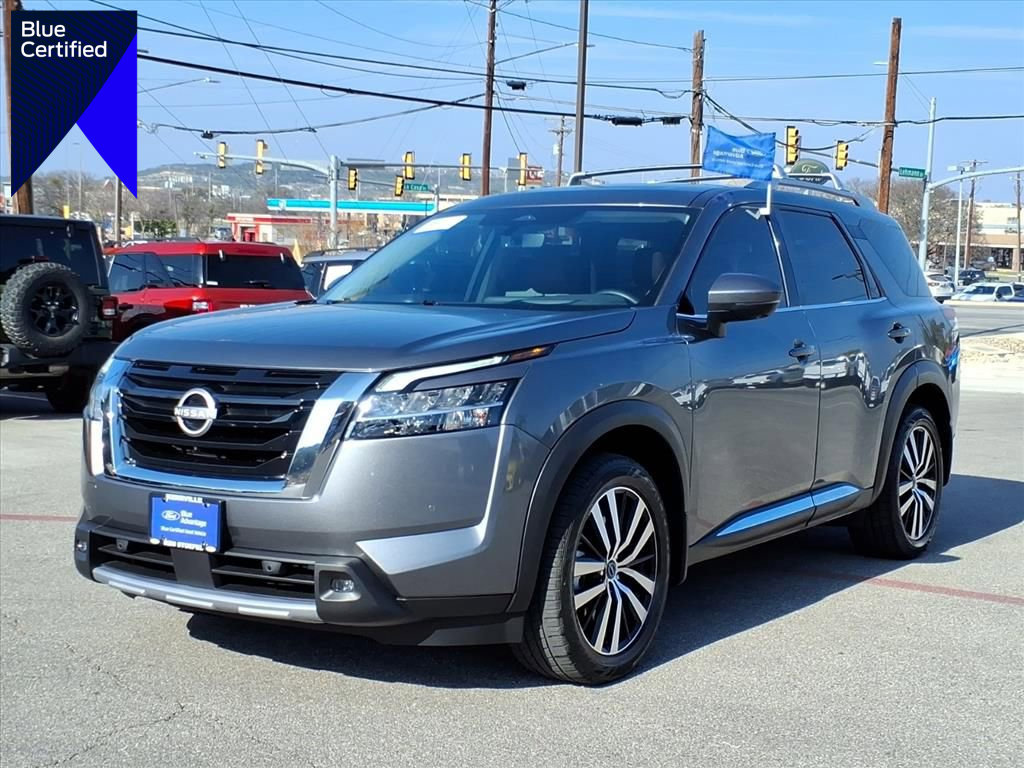 Used 2023 Nissan Pathfinder Platinum