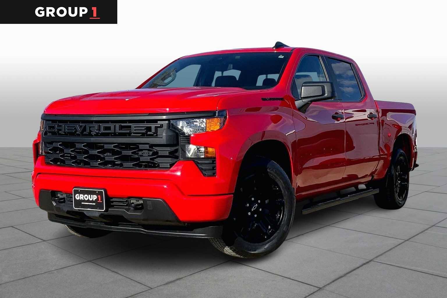 Used 2023 Chevrolet Silverado 1500 Custom w/ LPO, Dark Essentials Package image 5