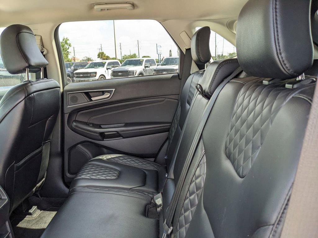 Certified 2024 Ford Edge Titanium image 19