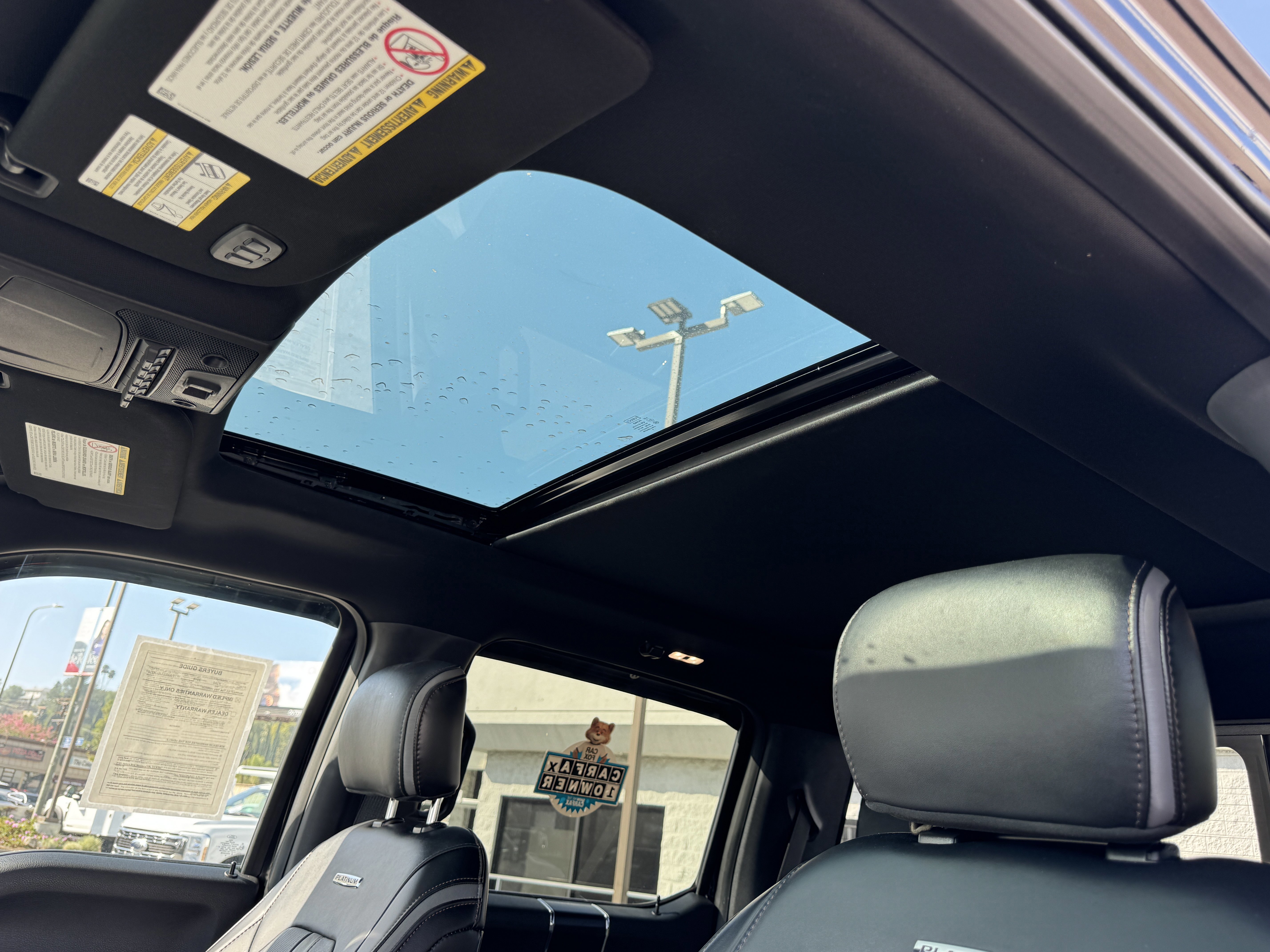 Certified 2018 Ford F350 Platinum w/ Platinum Ultimate Package image 16