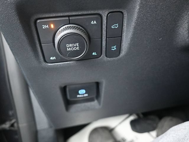 Certified 2025 Ford Expedition Active AWD/4WD image 16