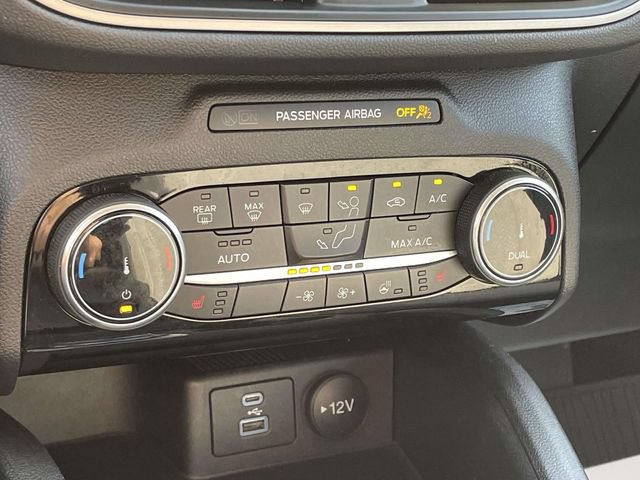 Certified 2022 Ford Escape SE w/ SE Sport Appearance Package FWD image 28