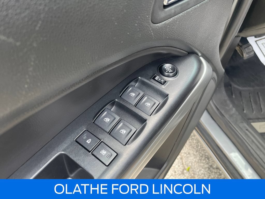 Used 2021 Chevrolet Colorado LT w/ Safety Package AWD/4WD image 15