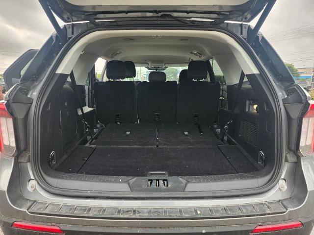 Certified 2025 Ford Explorer Active RWD image 11