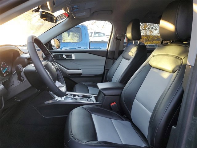 Certified 2023 Ford Explorer XLT w/ Equipment Group 202A image 12