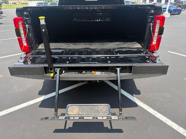 Certified 2025 Ford F350 Lariat w/ FX4 Off-Road Package AWD/4WD image 10