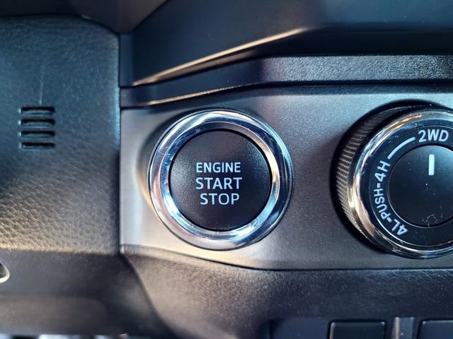 Used 2020 Toyota Tacoma TRD Off-Road w/ Technology Package image 16