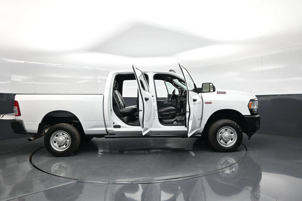 Used 2022 RAM 2500 Tradesman AWD/4WD image 5