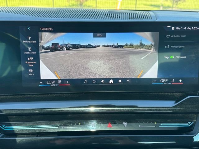 Used 2024 BMW 530i xDrive AWD/4WD image 22