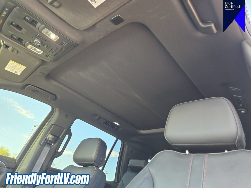 Used 2024 Chevrolet Tahoe RST w/ Luxury Package AWD/4WD image 13