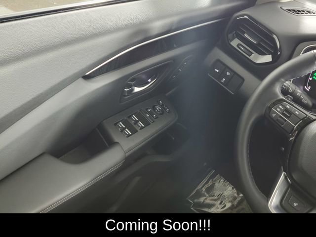 Used 2025 Honda Pilot Elite image 32