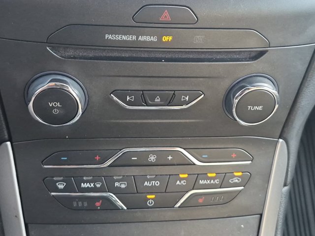 Certified 2017 Ford Edge SEL w/ Equipment Group 201A AWD/4WD image 26
