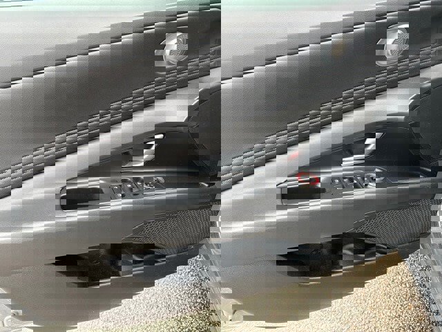 Used 2024 Hyundai Elantra SEL w/ Convenience Package image 10