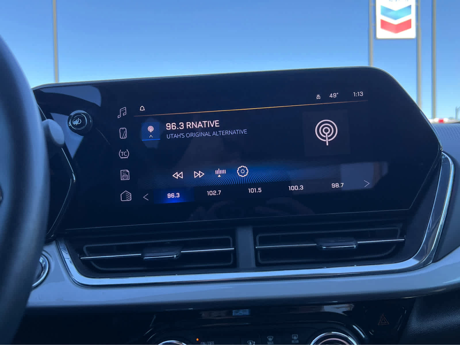 Used 2024 Chevrolet Trax LT w/ Driver Confidence Package image 34