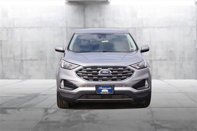 Certified 2024 Ford Edge Titanium image 4