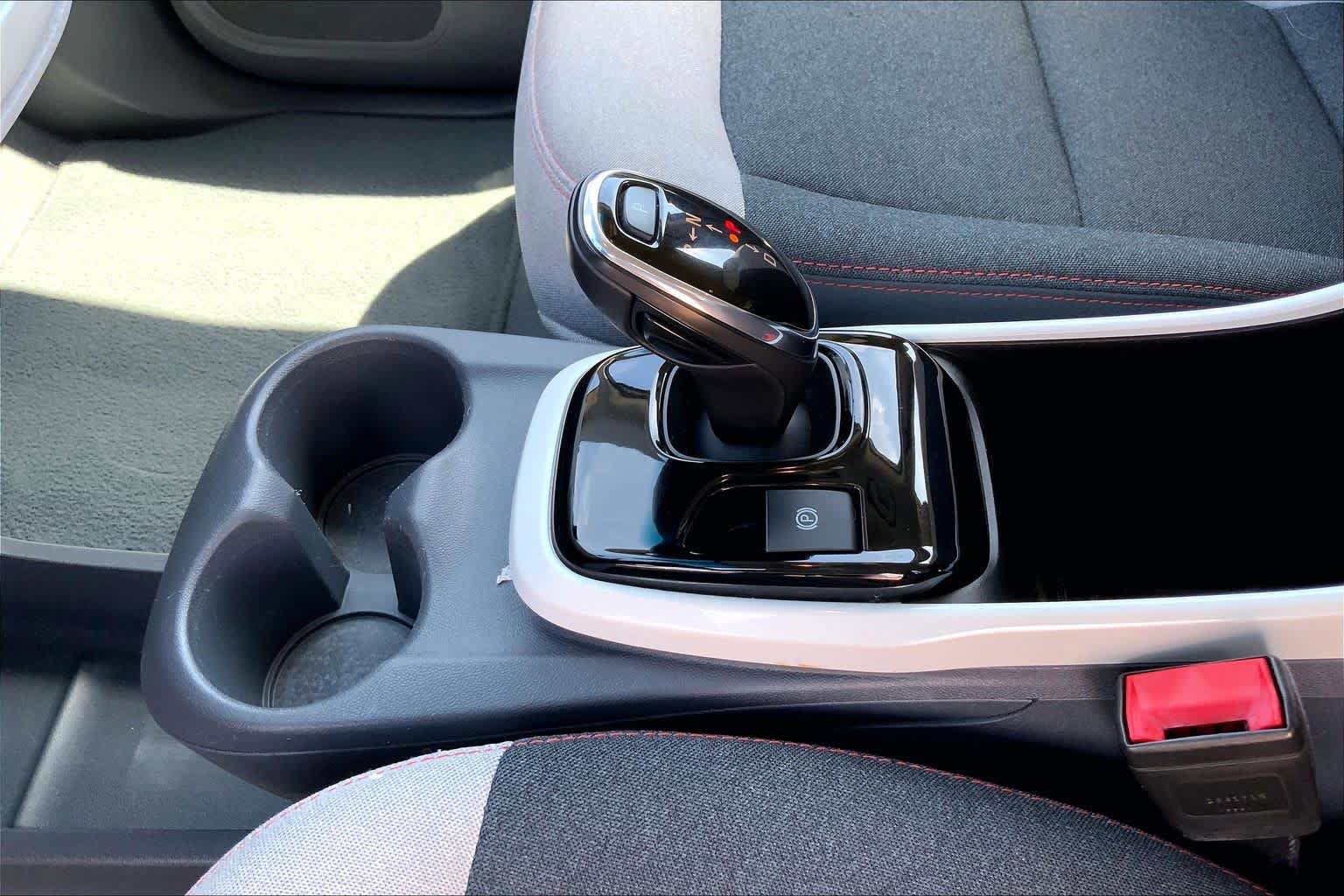 Used 2017 Chevrolet Bolt LT FWD image 15