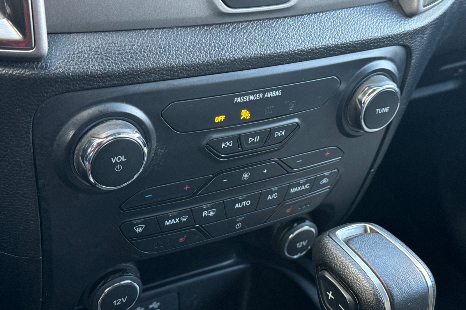 Certified 2019 Ford Ranger XLT w/ Equipment Group 302A Luxury image 20