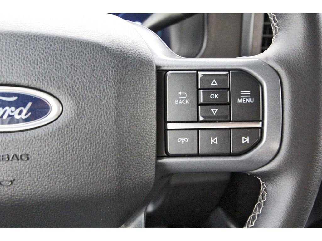 Certified 2025 Ford F250 Lariat w/ FX4 Off-Road Package image 19