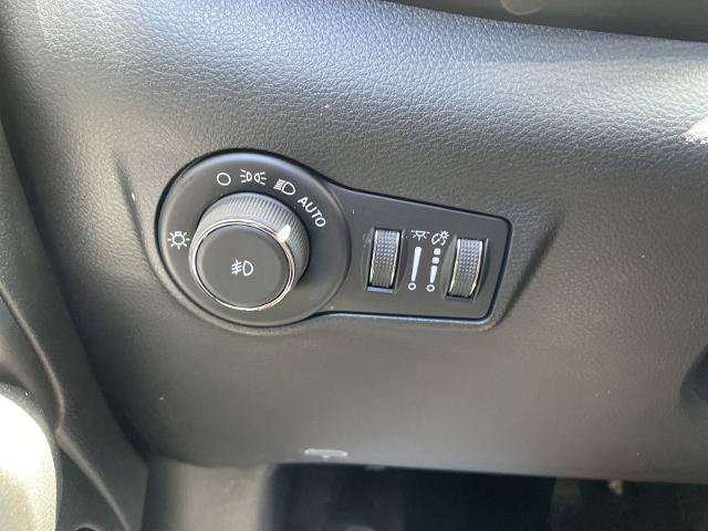 Used 2026 Jeep Compass Limited AWD/4WD image 23