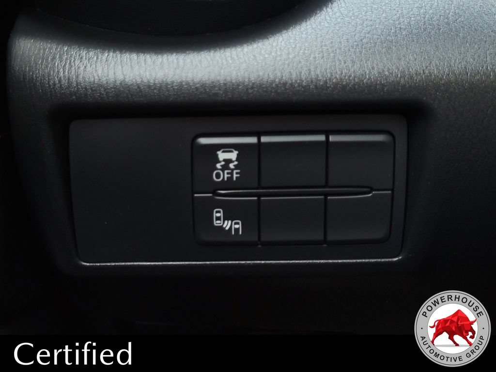 Used 2018 MAZDA MX-5 Miata Club RWD image 26