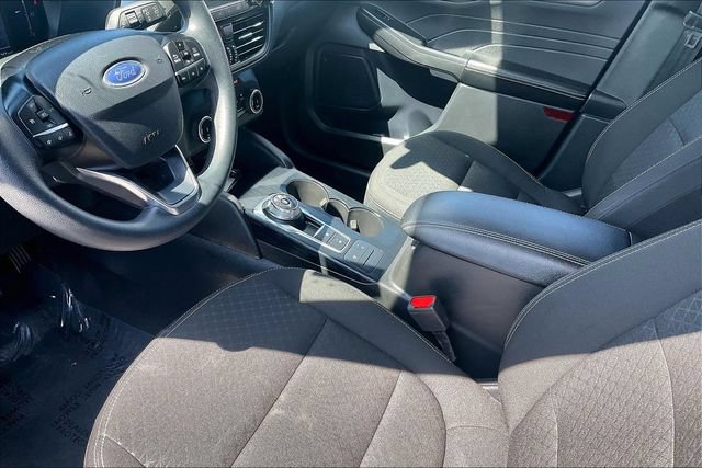 Certified 2025 Ford Escape Active FWD image 15