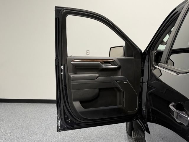 Used 2024 Chevrolet Silverado 1500 RST w/ Convenience Package II AWD/4WD image 14