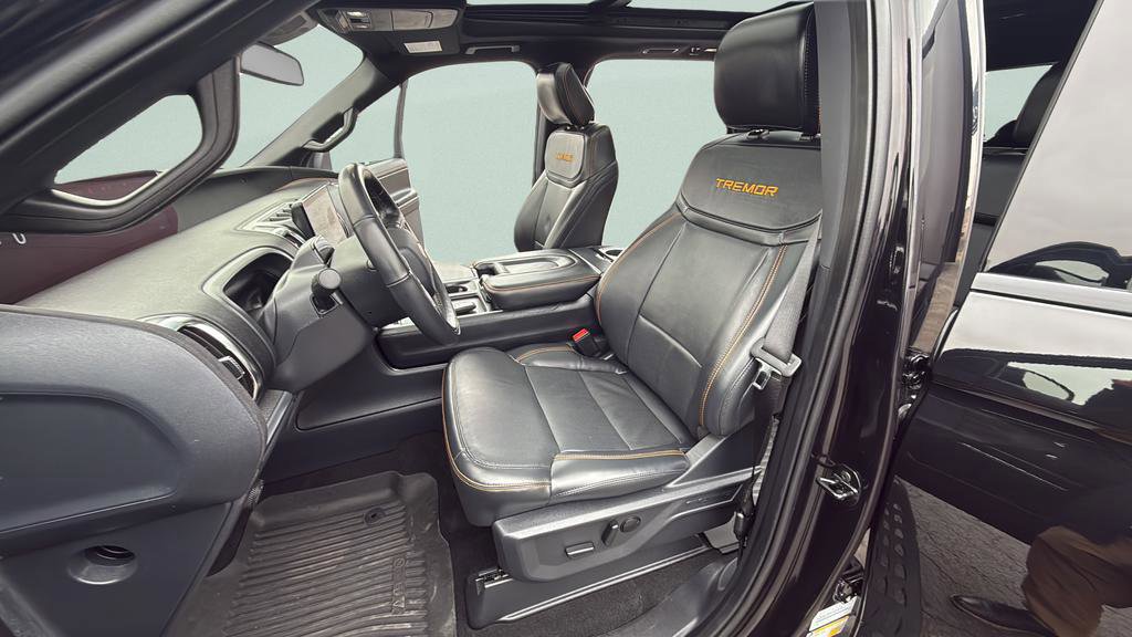 Certified 2025 Ford Expedition Tremor AWD/4WD image 37