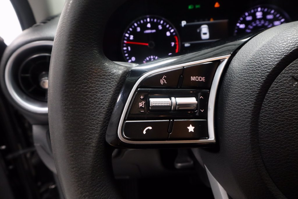Used 2024 Kia Forte LXS w/ LXS Technology Package FWD image 27